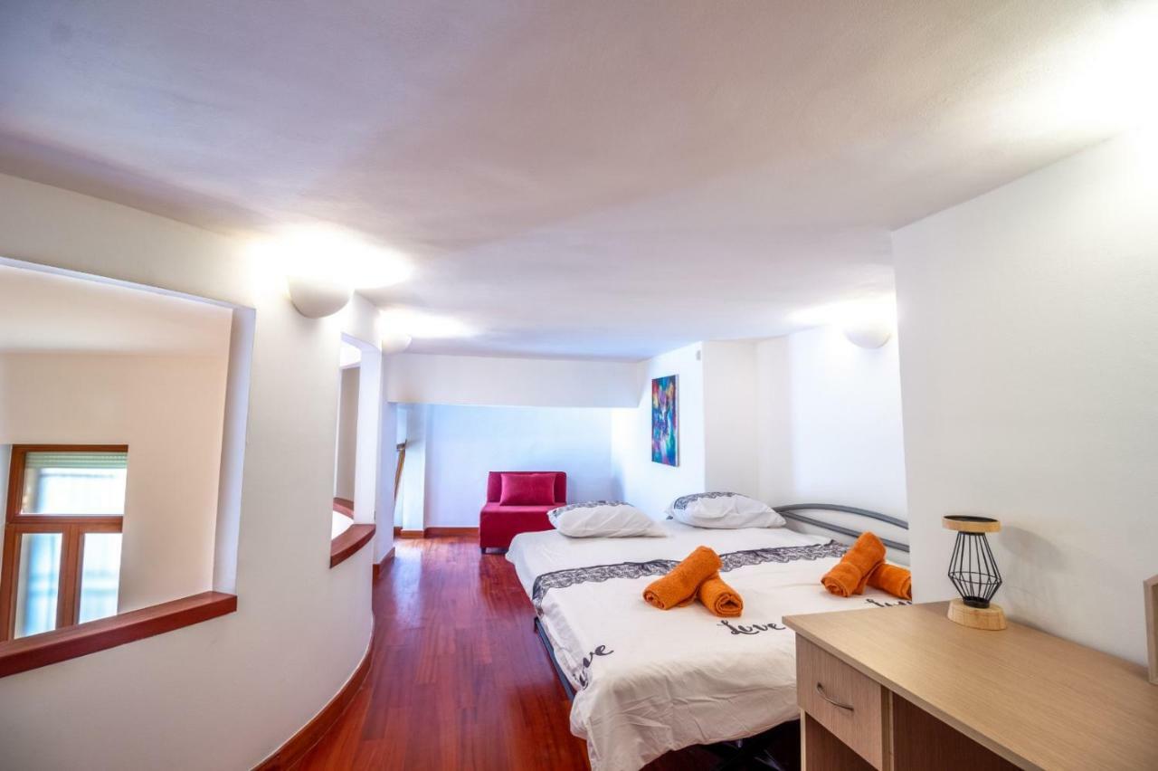 Art Apartment In Mamila Jeruzsálem Kültér fotó